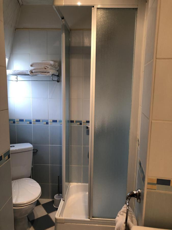 Hotel Le Cabouillet LʼIsle-Adam Zewnętrze zdjęcie