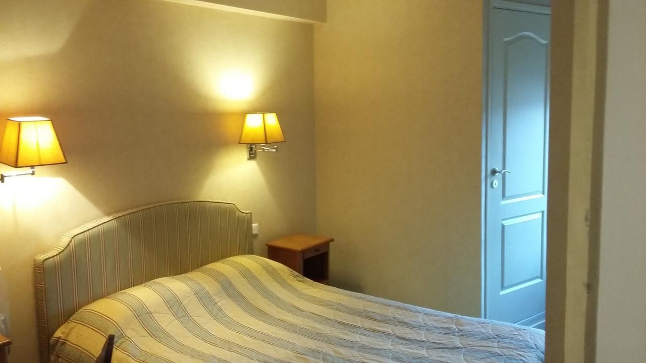 Hotel Le Cabouillet LʼIsle-Adam Zewnętrze zdjęcie